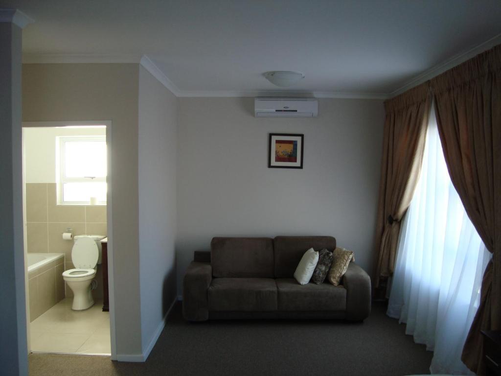 The Dondi Lodge Port Elizabeth Dış mekan fotoğraf
