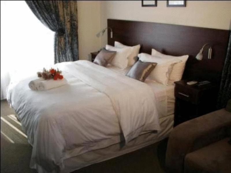 The Dondi Lodge Port Elizabeth Dış mekan fotoğraf